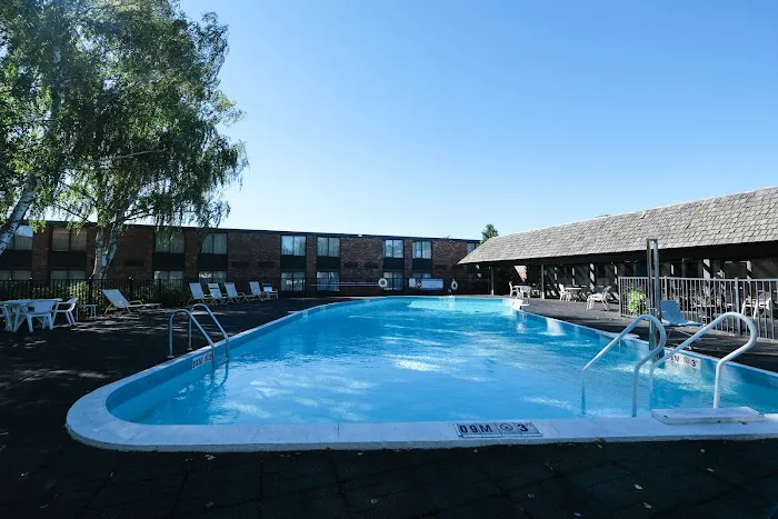 Fireside Inn & Suites Portland 5