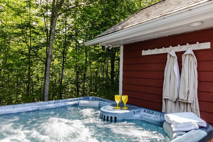 Maple Hill Farm Inn and Conference Center 4