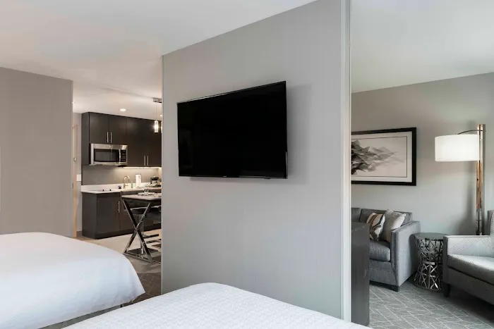 Homewood Suites by Hilton Boston Logan Airport Chelsea 4