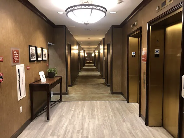 Four Points by Sheraton Boston Logan Airport Revere 4
