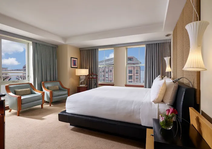 Battery Wharf Hotel Boston Waterfront 5