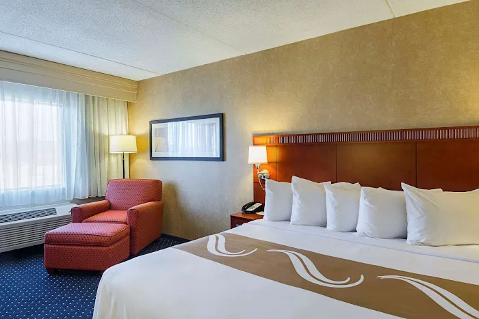 Quality Inn Boston-Revere 4