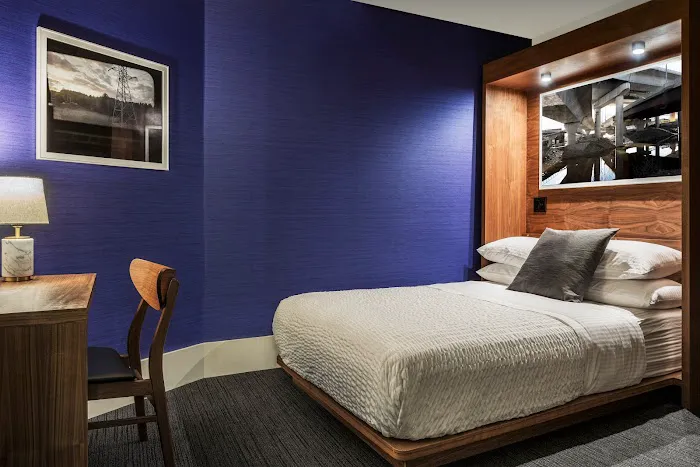FOUND Hotel Boston 5