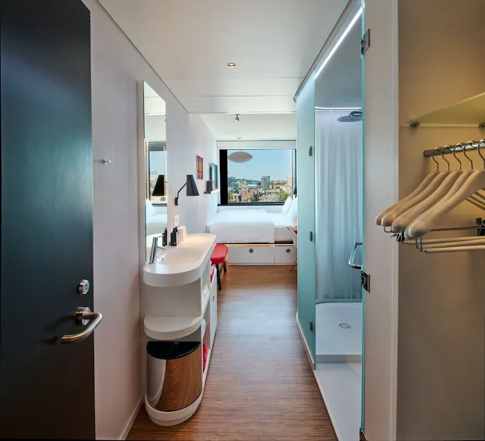 citizenM Boston Back Bay hotel 5