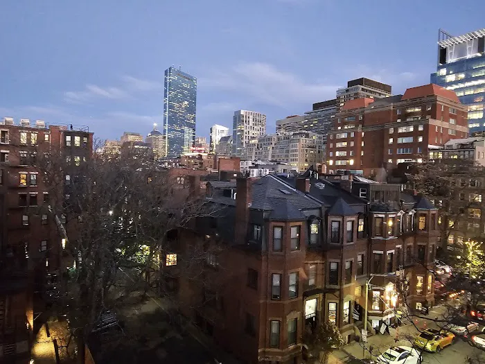 No. 284 Back Bay Hotel, Sonder 5