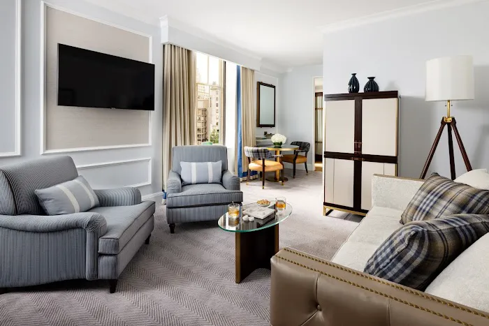 The Langham, Boston 5