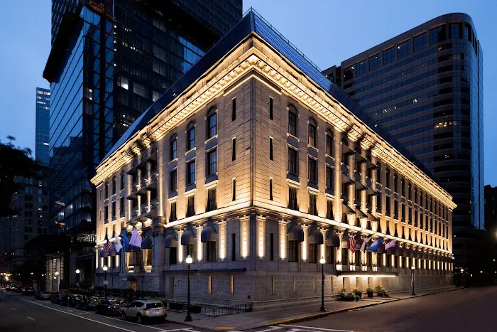 The Langham, Boston 5