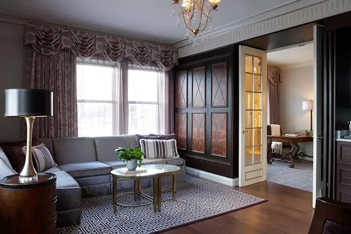 The Lenox Hotel 5