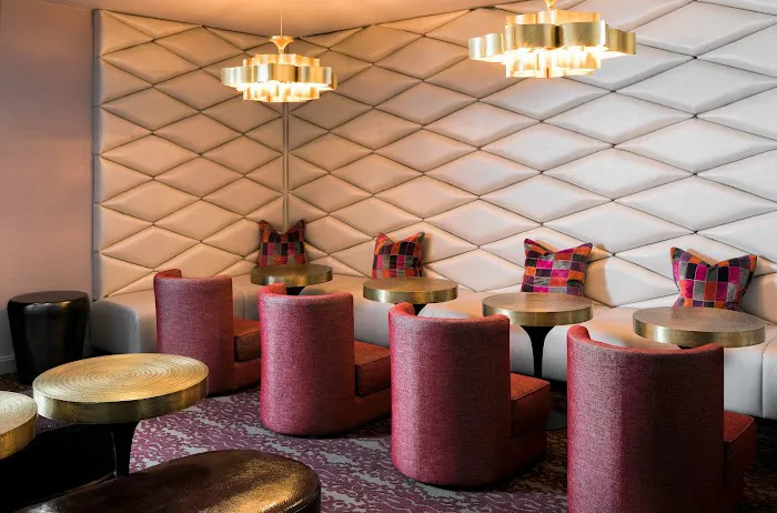 The Charlesmark Boutique Hotel 5
