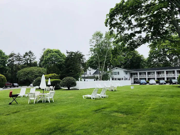 ShoreWay Acres Inn & Cape Cod Lodging 5