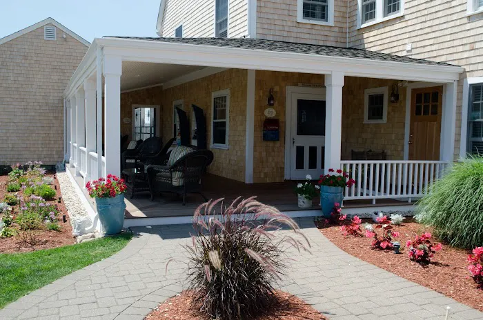 Beach Breeze Inn 5