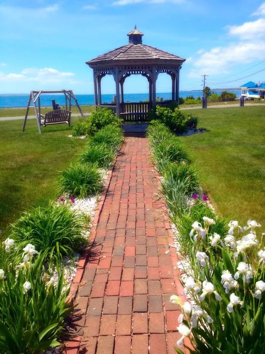 Mariner's Point Resort 5