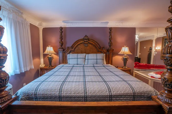 Hyannis Plaza Hotel 5