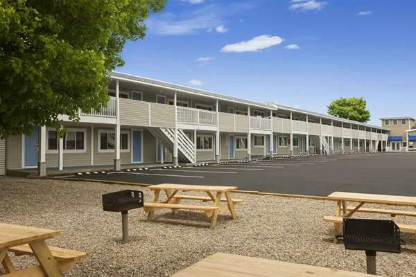 Days Inn by Wyndham West Yarmouth/Hyannis Cape Cod Area 5