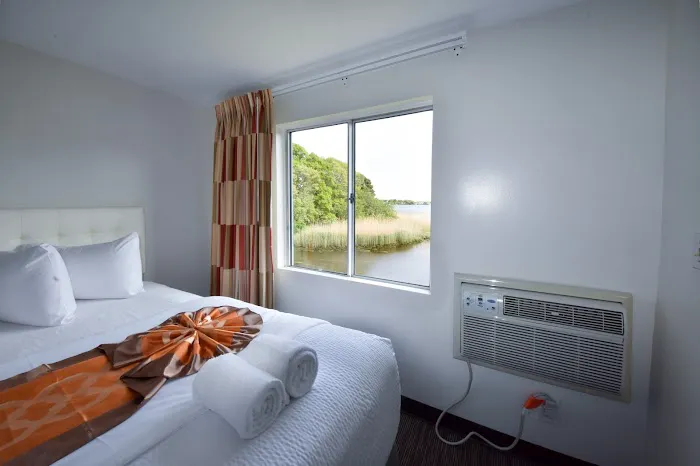 Cape Sands Inn 5