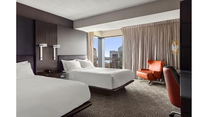Boston Marriott Cambridge 5