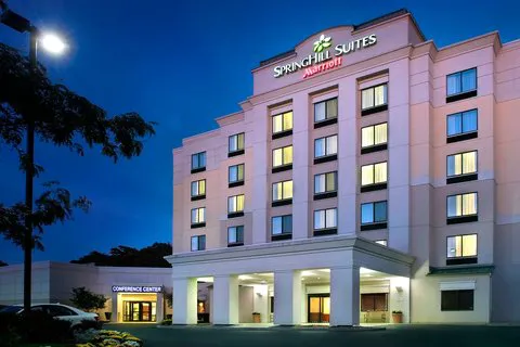 SpringHill Suites Boston Peabody 4