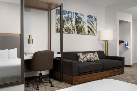 SpringHill Suites Boston Peabody 4