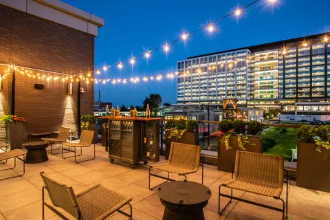 The Row Hotel at Assembly Row, Autograph Collection 5