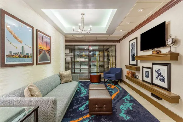 Hampton Inn Boston/Peabody 4