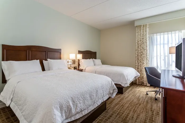 Hampton Inn Boston/Peabody 4
