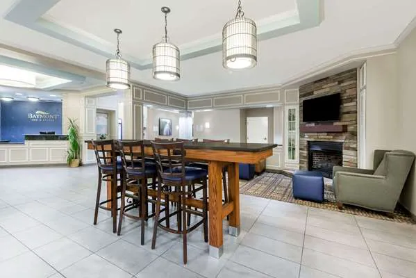 Baymont by Wyndham Erie 4
