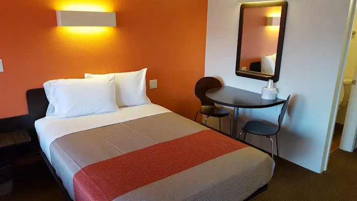 Motel 6 Erie, PA 4