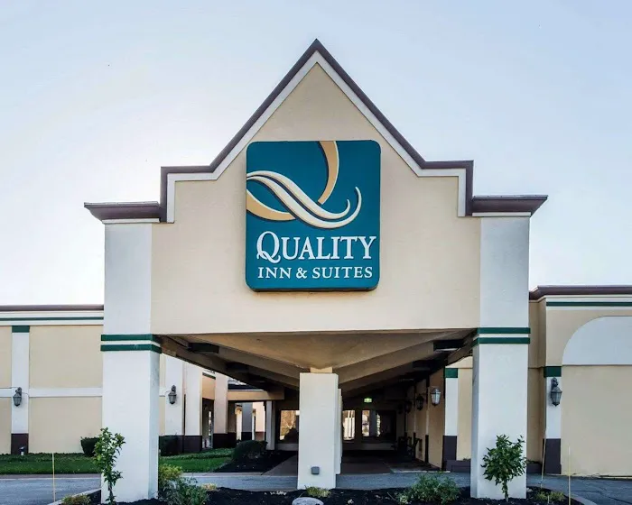 Quality Inn & Suites Conference Center Across from Casino 4