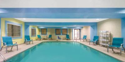 La Quinta Inn & Suites by Wyndham Erie