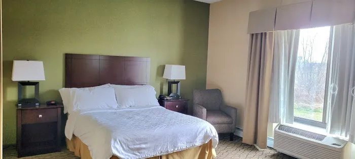 Wingate by Wyndham Kittanning 4