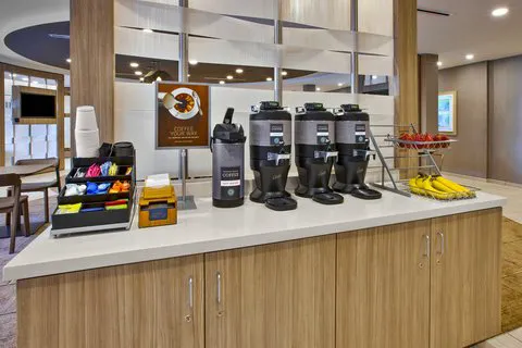 SpringHill Suites Pittsburgh Butler/Centre City 4