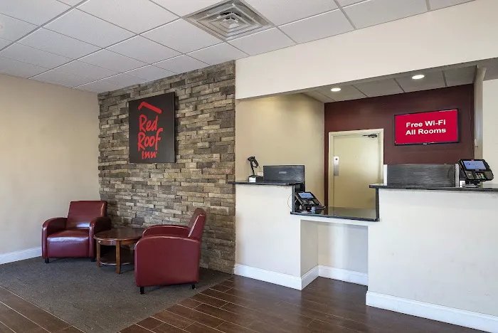 Red Roof Inn Clearfield 4