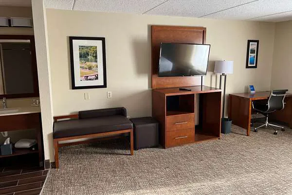 Wingate by Wyndham Clearfield 4