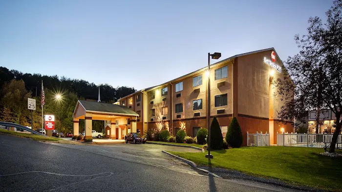 Best Western Plus Executive Inn 4