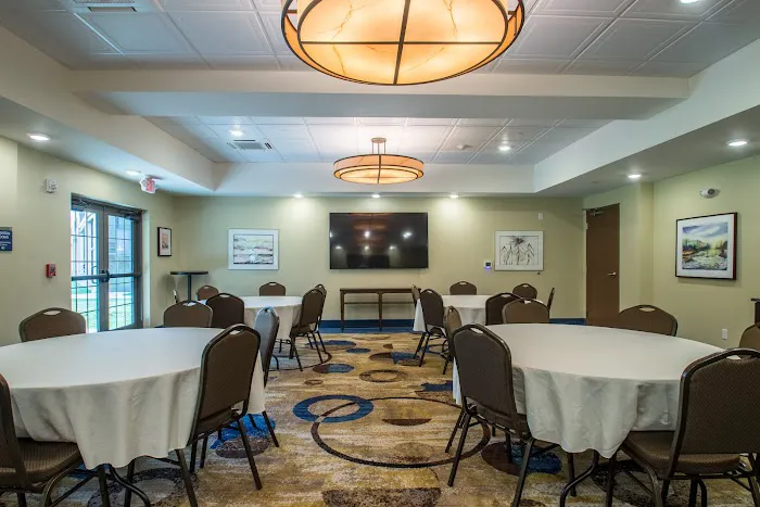 Cobblestone Inn & Suites - St. Marys 4