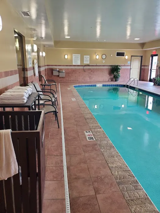 Holiday Inn Express & Suites Clearfield, an IHG Hotel 4