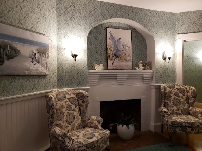 Hillcrest Inn Resort 4
