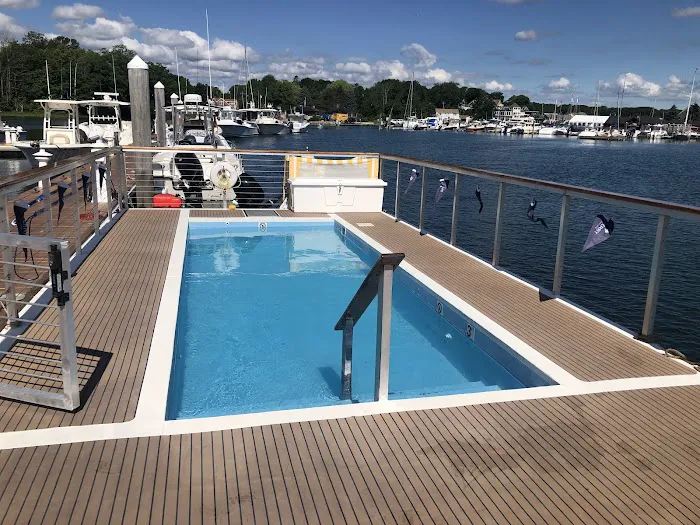Yachtsman Hotel & Marina Club 5