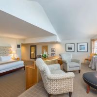 The Breakwater Inn