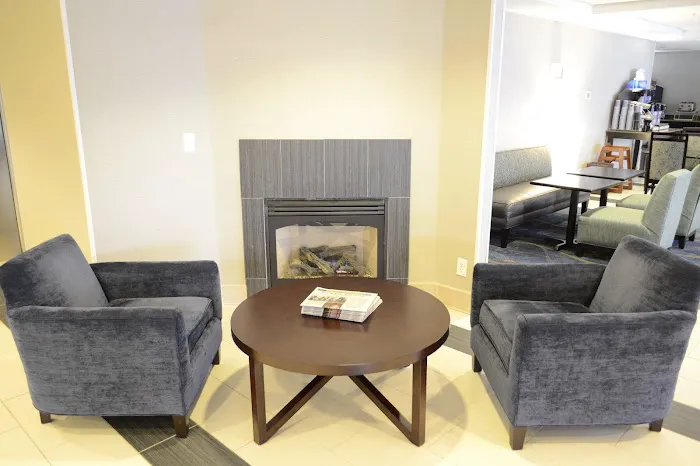 Holiday Inn Express Biddeford by IHG 4