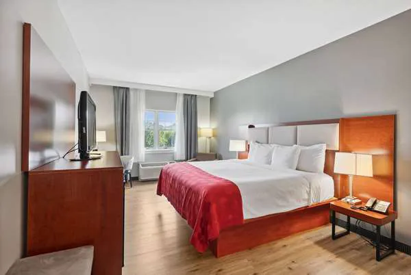 Ramada by Wyndham Saco/Old Orchard Beach Area 4