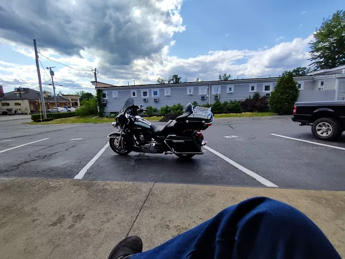 Saco Motel 4