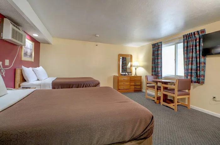 Classic Inn Saco Old Orchard Beach Maine 4