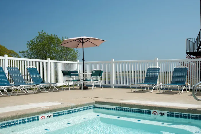Ogunquit River Inn & Suites, Ogunquit Resort Collection 4