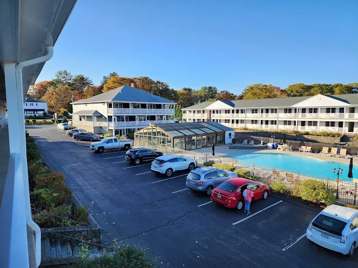 The Mariner Resort Motel 4
