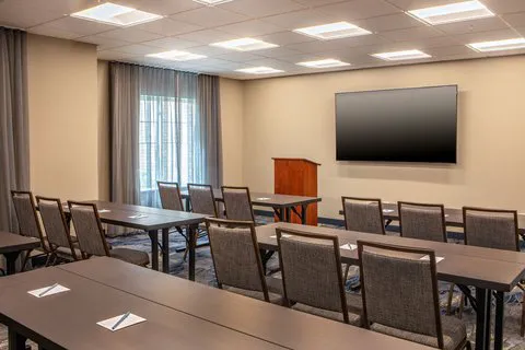 Fairfield Inn & Suites Brunswick Freeport 5