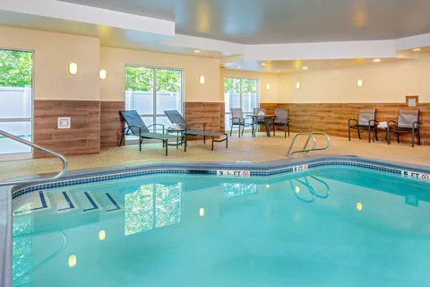 Fairfield Inn & Suites Brunswick Freeport 5