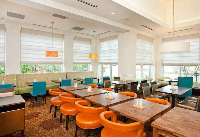 Hilton Garden Inn Portland Airport 5