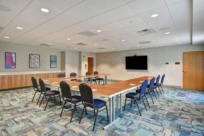 Home2 Suites by Hilton Portland Airport ME 4