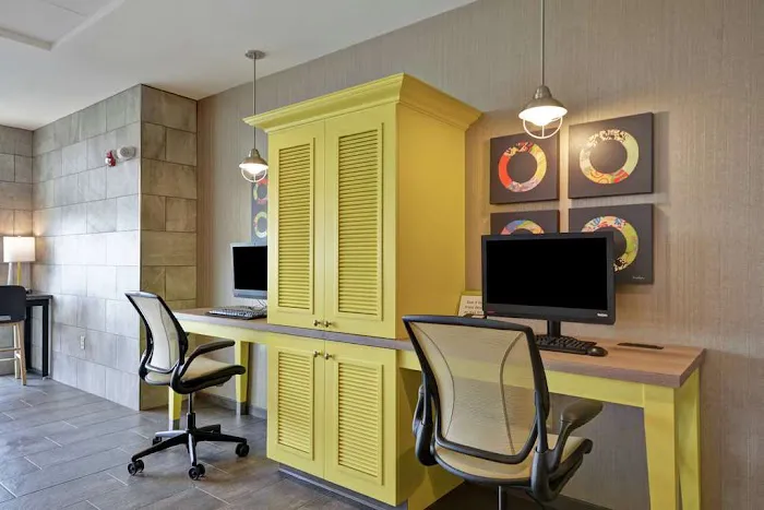 Home2 Suites by Hilton Portland Airport ME 4